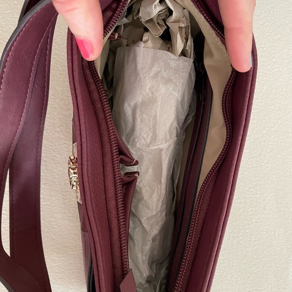 Maroon Handbag - Picture 2 of 4